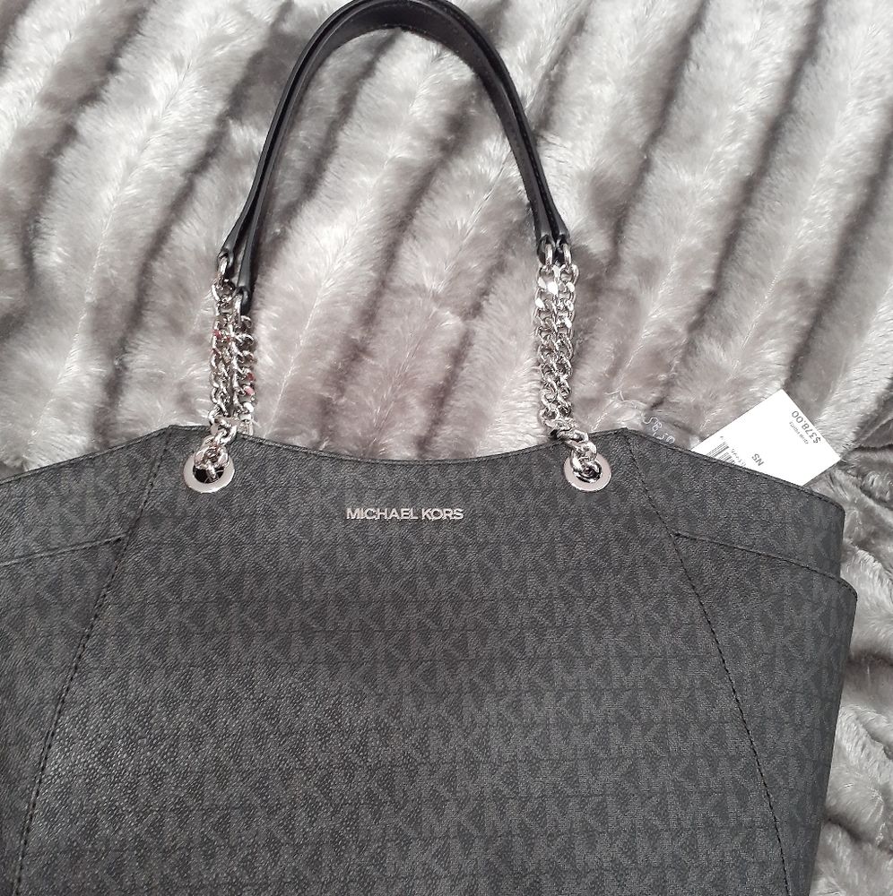 Mk purse new with tags - Picture 4 of 4